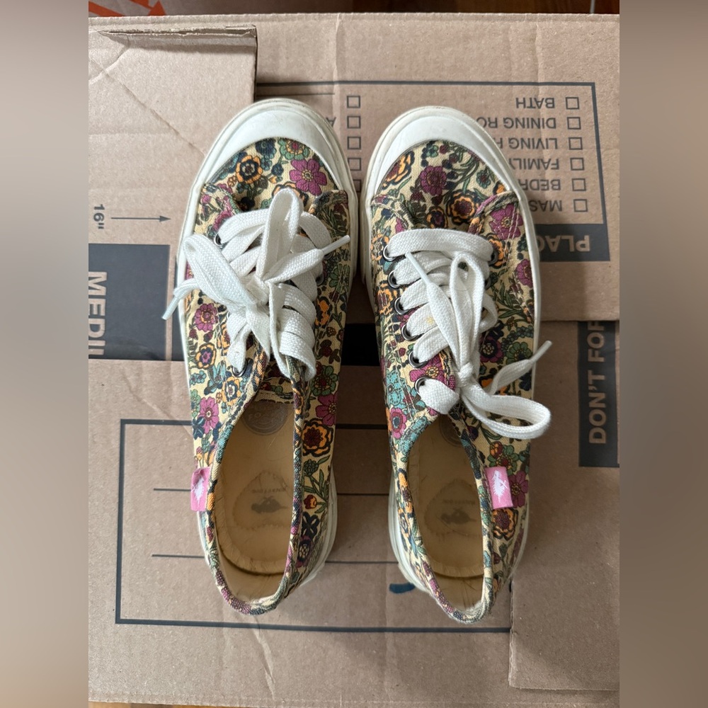 Floral Lace-Up Canvas Sneakers